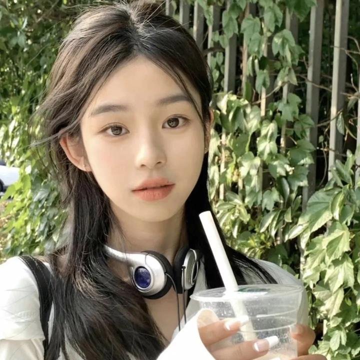 仙人坝的红衣兜
